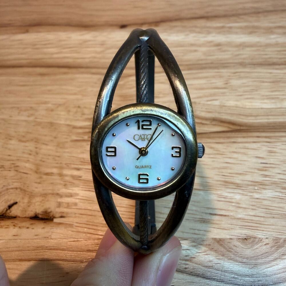 CATC Mother of Pearl Dial Cuff Bracelet Watch Quartz Japan Movement Women’s